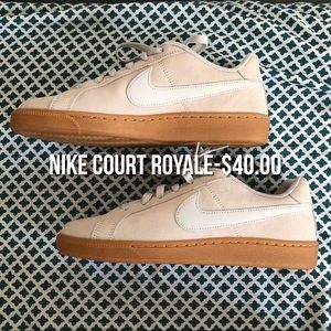 Nike Court Royale Sneakers